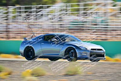 media/Oct-18-2025-Extreme Speed (Sat) [[d6d7e1fef1]]/Group 3 Purple/Session 3 (Turn 1)/